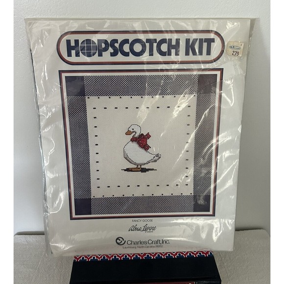 VTG Alma Lynne Fancy Goose Counted Cross Stitch Kit Hopscotch Charles Craft NOS - Picture 1 of 6